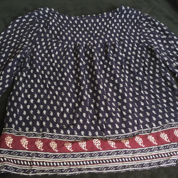 Forever21 Dark Navy, White, and Burgundy Purple Blouse - Picture 9 of 13